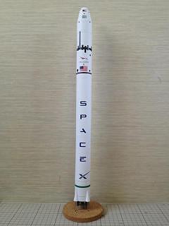 SpaceX falcon 9 rocket ロケット 1:100