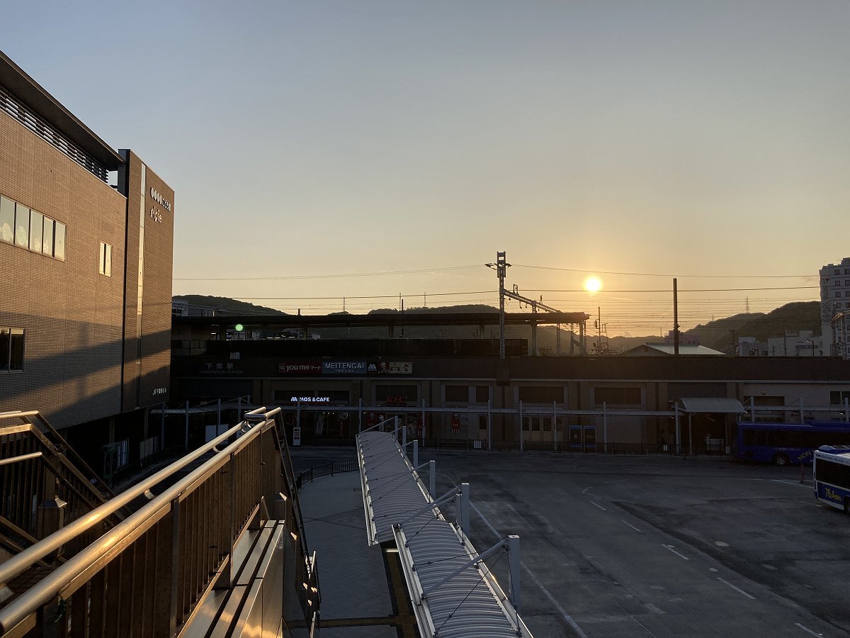 門司港レトロ観光線: 観測所雑記帳