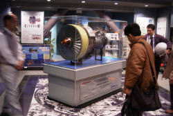 ���[���X���C�X�G���W���͌^